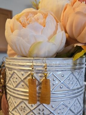 Handmade Gold-Tone Caramel Drop Rectangle Dangling Fashion Earrings